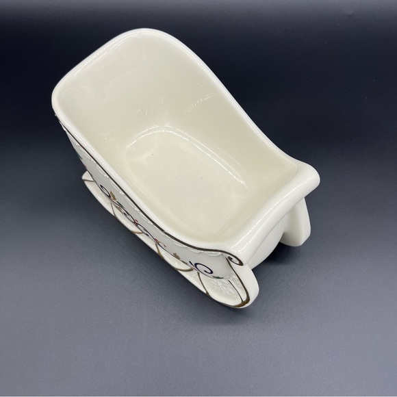 Mikasa Holly Sleigh Centerpiece Christmas Bowl KT410 - Picture 3 of 10